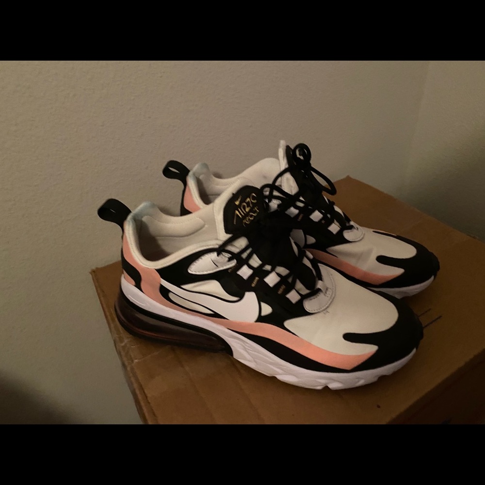 Nike Max 270 React Pink , Black & White
